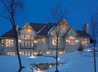 W346 N6679 Whittaker Bay Rd, Oconomowoc, WI 53066