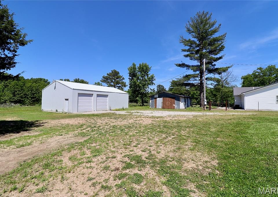 1st image of 25915 Foxwood Ln