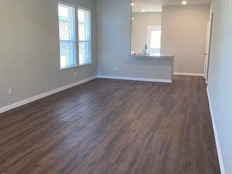 1256 Trailside Dr — Photo 7