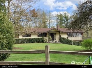 546 N Harvey Rd, Blaine, WA 98230