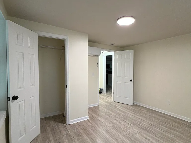 532 W 4th Ave — Photo 8