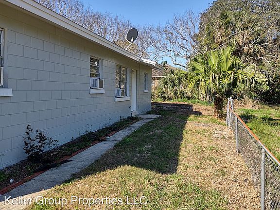 2nd image of 157 E Northside Dr APT 2