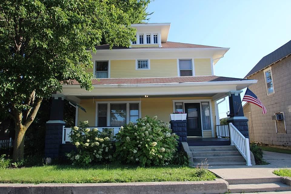 1st image of 320 W North St