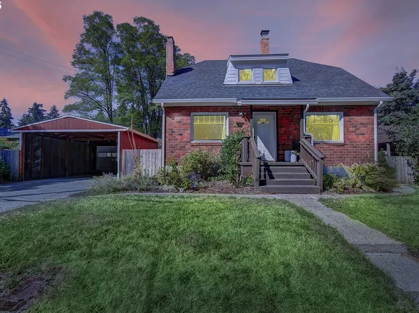 2410 Algona Dr, Vancouver, WA 98661