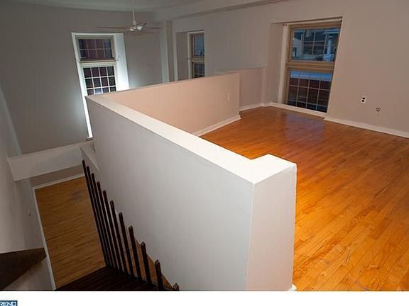 5th image of 915-25 Bainbridge St APT 206