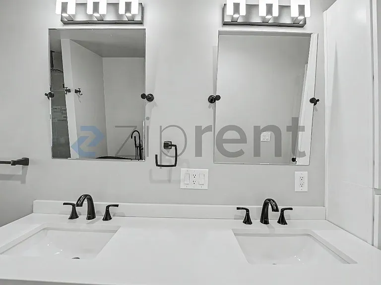 4390 Cerritos Ave — Photo 26