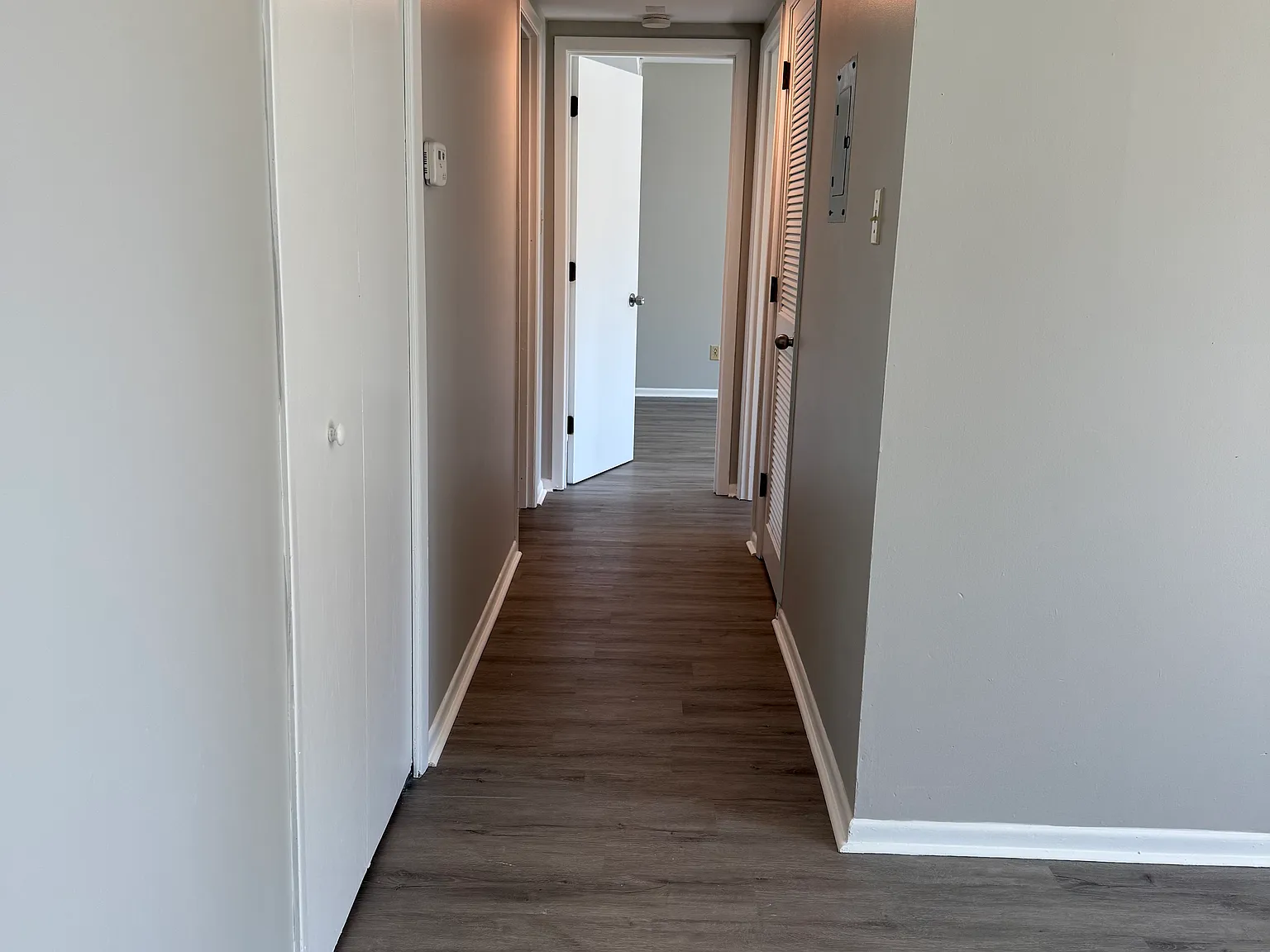 10011 Kennedy Ave — Photo 4