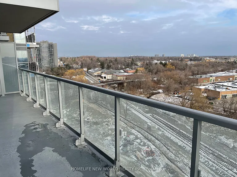 225 Village Green Sq #908 — Photo 14
