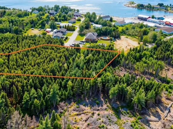 30 Priscilla Drive, Glovertown, NL A0G2L0