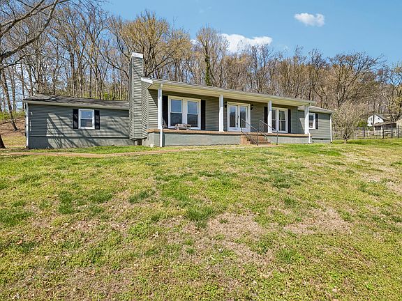 2nd image of 715 High Point Ridge Rd