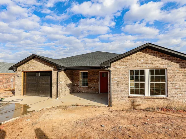 669 Elmdale Rd, Paducah, KY 42003