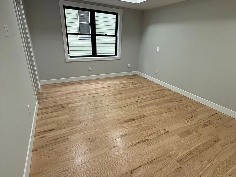 292 Schley St — Photo 14