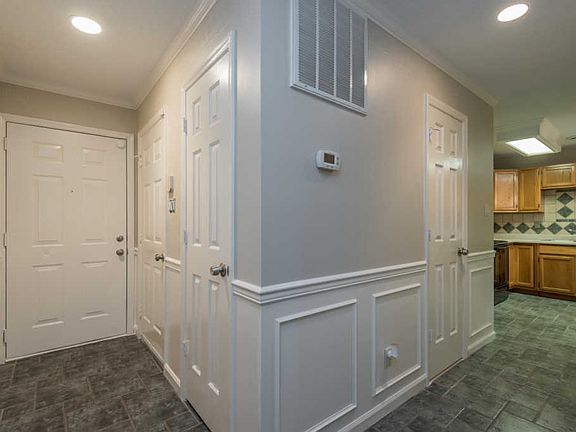 3rd image of 7806 Village Dr