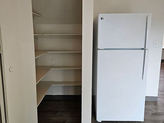 2nd image of 815 SE 223rd Ave APT 25