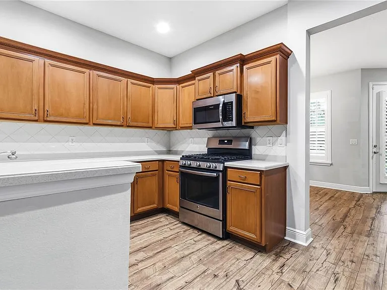 14606 Bournemouth Rd — Photo 10