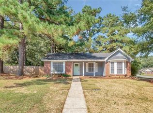 750 Royal Woods Dr E, Mobile, AL 36608