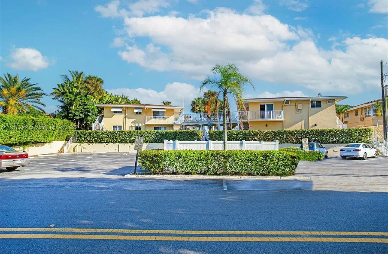 1 bed, 600 sqft, $2,300 — Photo 4