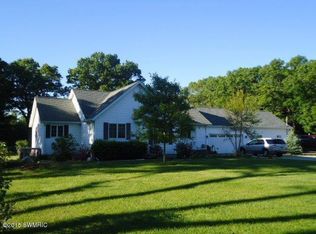 3696 Macarthur Rd, Muskegon, MI 49442