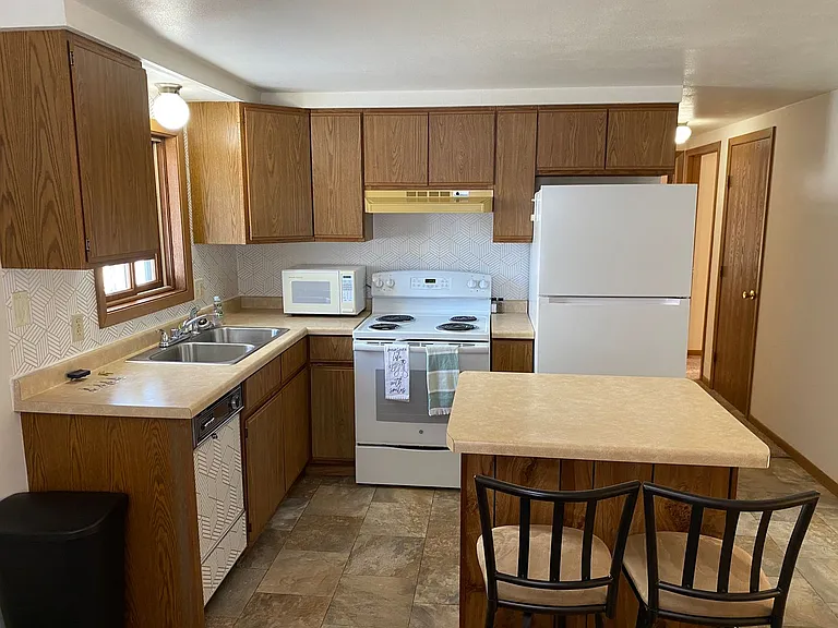 307 S Vine Ave — Photo 54