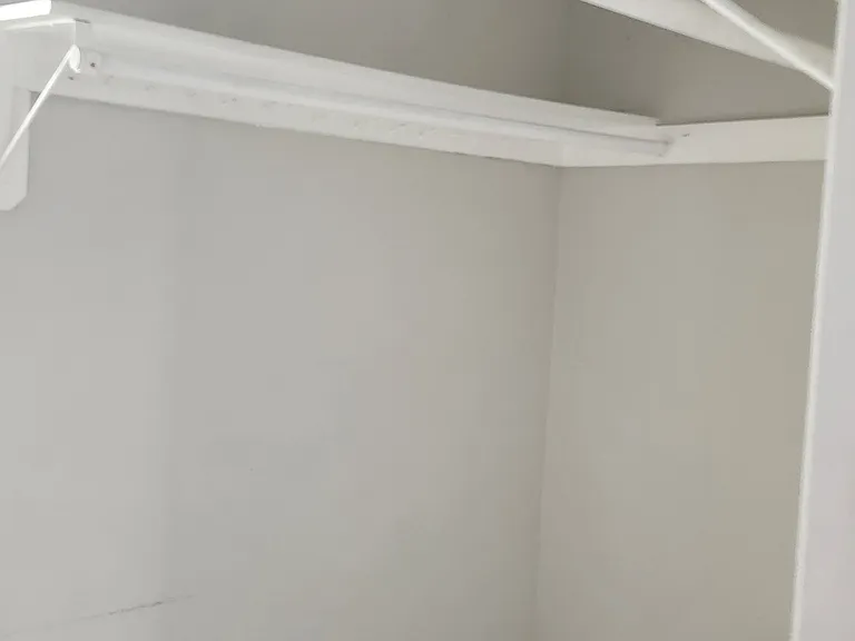488 NE 18th Ave #208 — Photo 9
