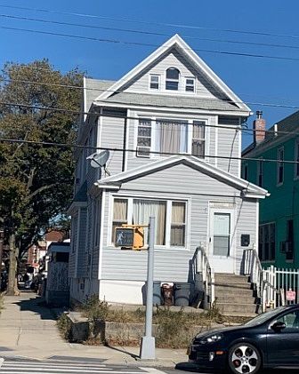 1st image of 11601 107th Ave