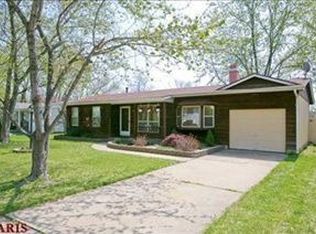 5427 Ville Rosa Ln, Hazelwood, MO 63042