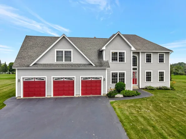 17 Macintosh Drive, Turner, ME 04282