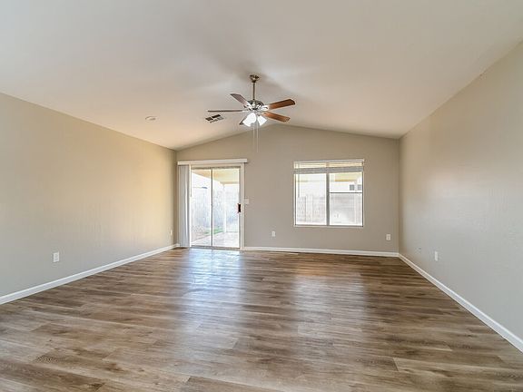3rd image of 7533 E Lobo Ave