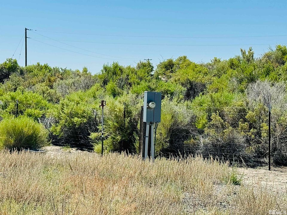 2nd image of 2260 Wagon Train Rd