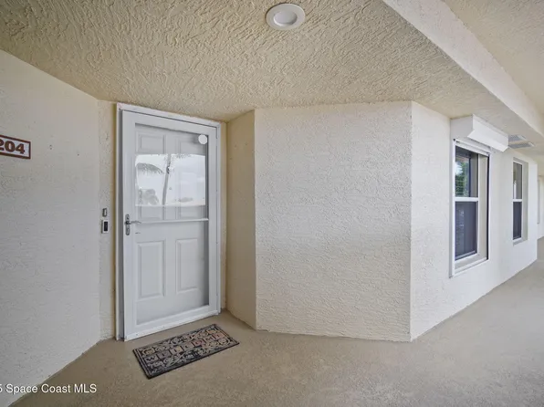 551 Casa Bella Dr Unit 204, Cape Canaveral, FL 32920