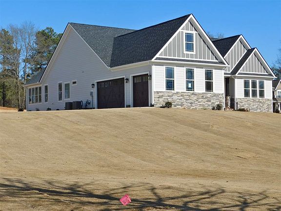 2nd image of 475 Grand Lakes Dr