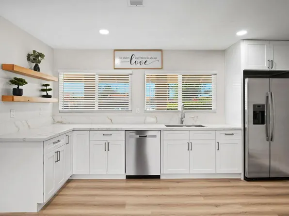 82142 W Solar Ct, Indio, CA 92201