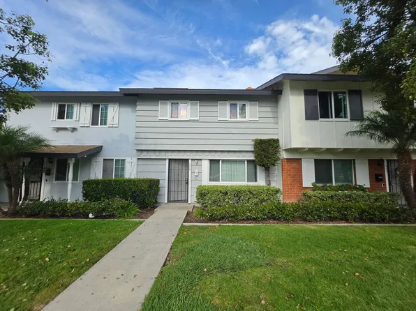 19905 Derbyshire Ln, Huntington Beach, CA 92646
