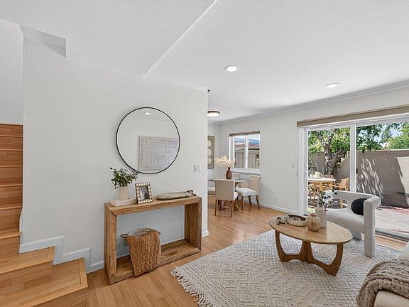 2nd image of 5534 Entrada Cedros