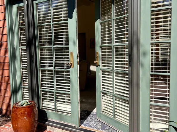 (undisclosed Address), Palo Alto, CA 94301