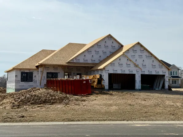 2490 179th Ave NE, Ham Lake, MN 55304