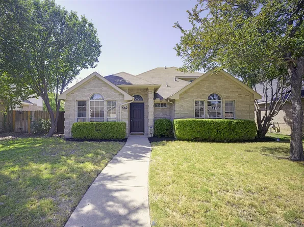 562 Continental Dr, Lewisville, TX 75067