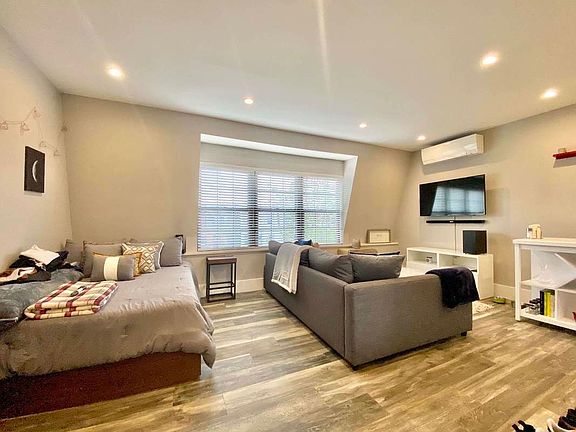 5th image of 21-66 28th St #4