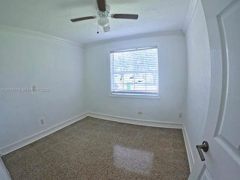 5720 SW 38th Ct — Photo 21