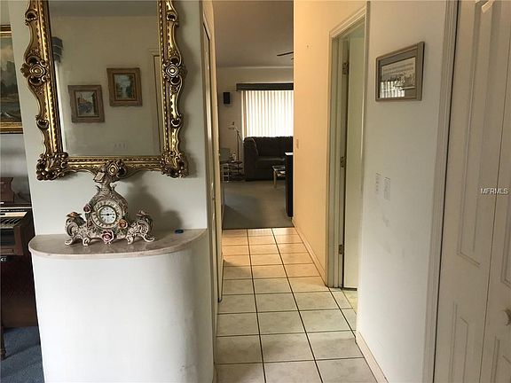 4th image of 1390 Coronet Dr