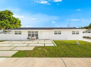 8365 SW 41st Ter, Miami, FL 33155