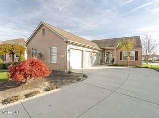 7055 Nautica Ct, Maumee, OH 43537