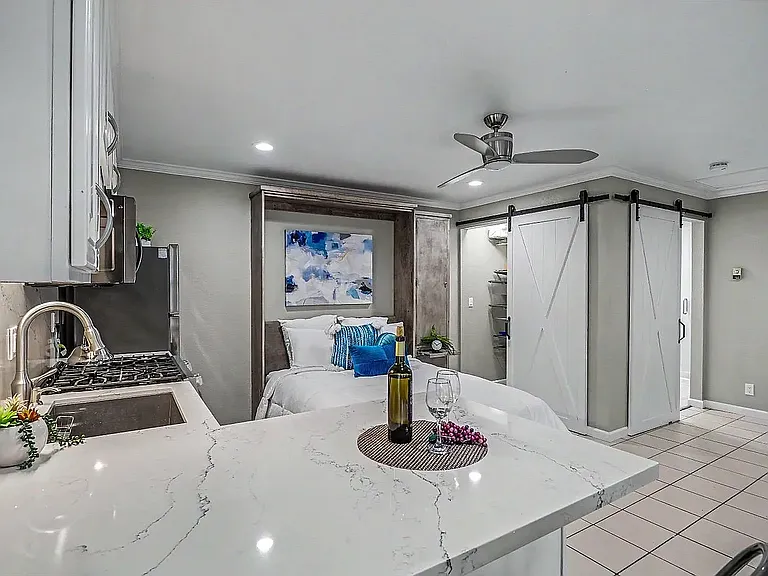 615 Empey Way — Photo 8