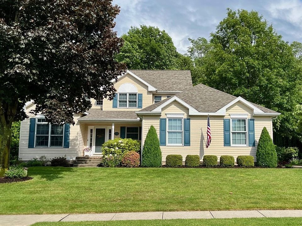 1st image of 5527 Sandalwood Ct