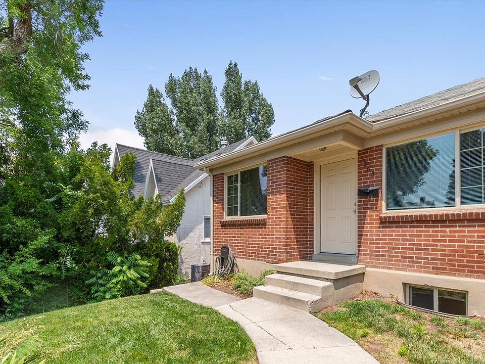 1st image of 1263 E Emerson Ave