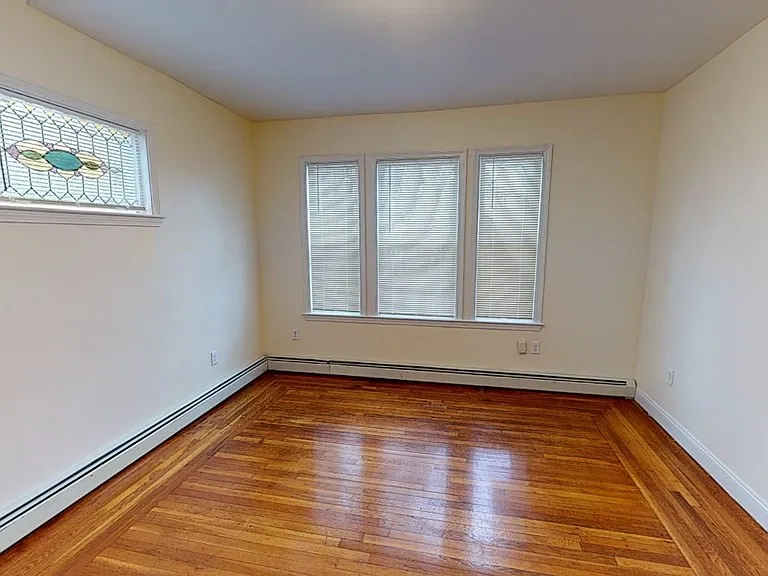 55 Hazelton St #2 — Photo 18