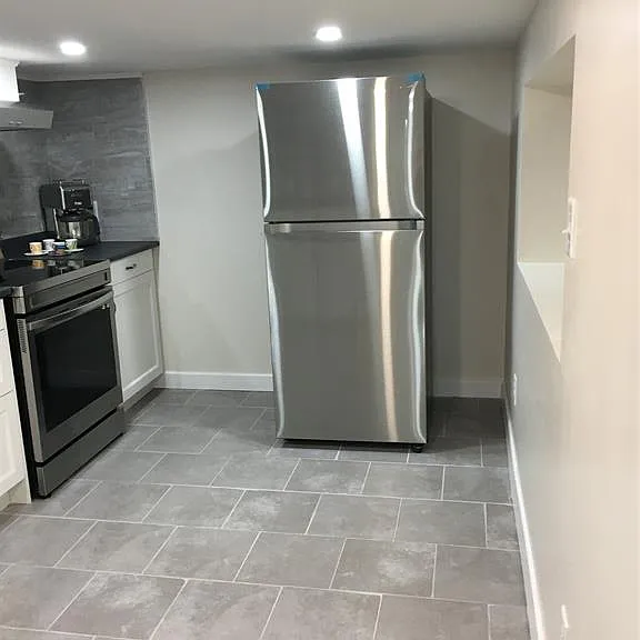 1153 Elsmere Ave #LOWER — Photo 17