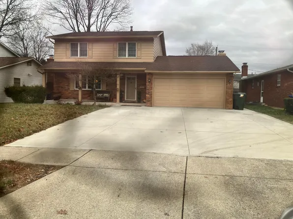 5168 Maplewood Ct W, Columbus, OH 43229
