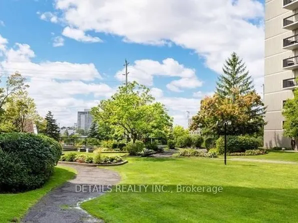 158A McArthur Ave, Ottawa, ON
