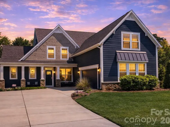 7682 Lazy Hollow Ln, Denver, NC 28037